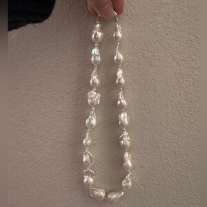 Natural Baroque Pearl Necklace;